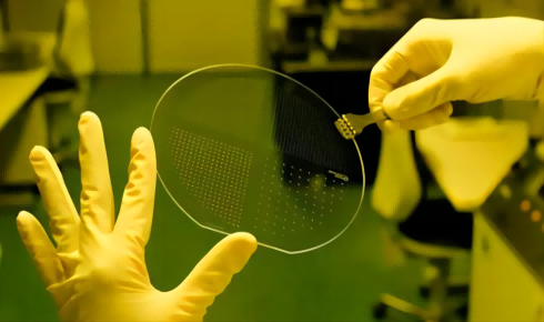 硅烷界多面手深入解析氯甲基二甲基氯硅烷（HC-CM2123）及其应用前景